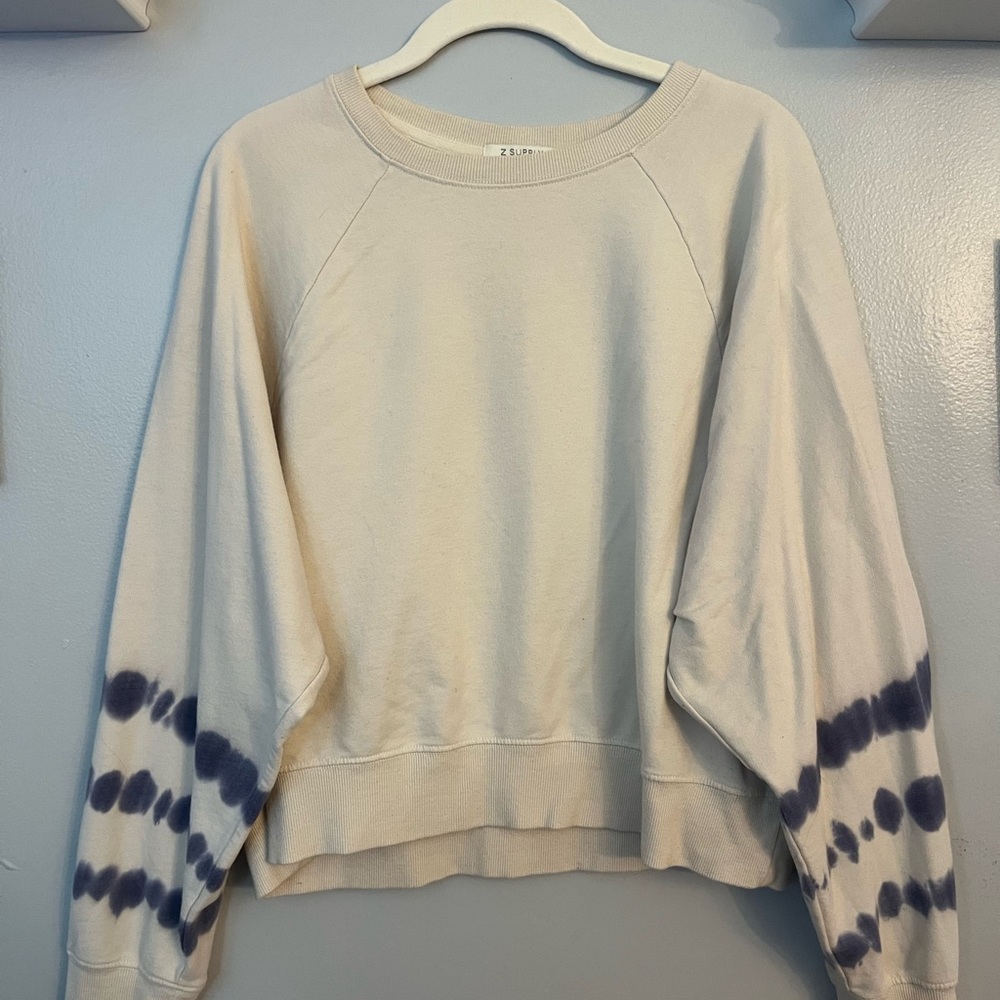 Cream and Blue Tie-Dye Sweatshirt
